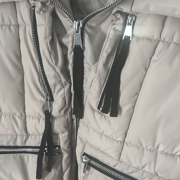 Stone beige jacket - Picture 2 of 4